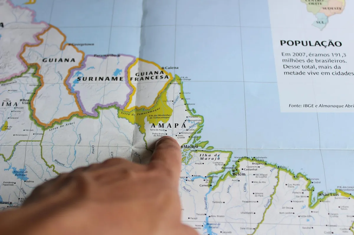 Mapa do Brasil com distribuição de recursos para pesquisa científica por região